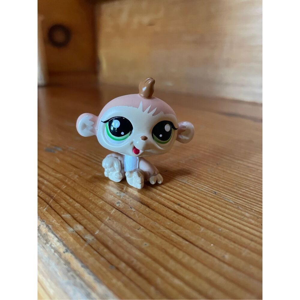 Hasbro Littlest Pet Shop monkey figure, #1551